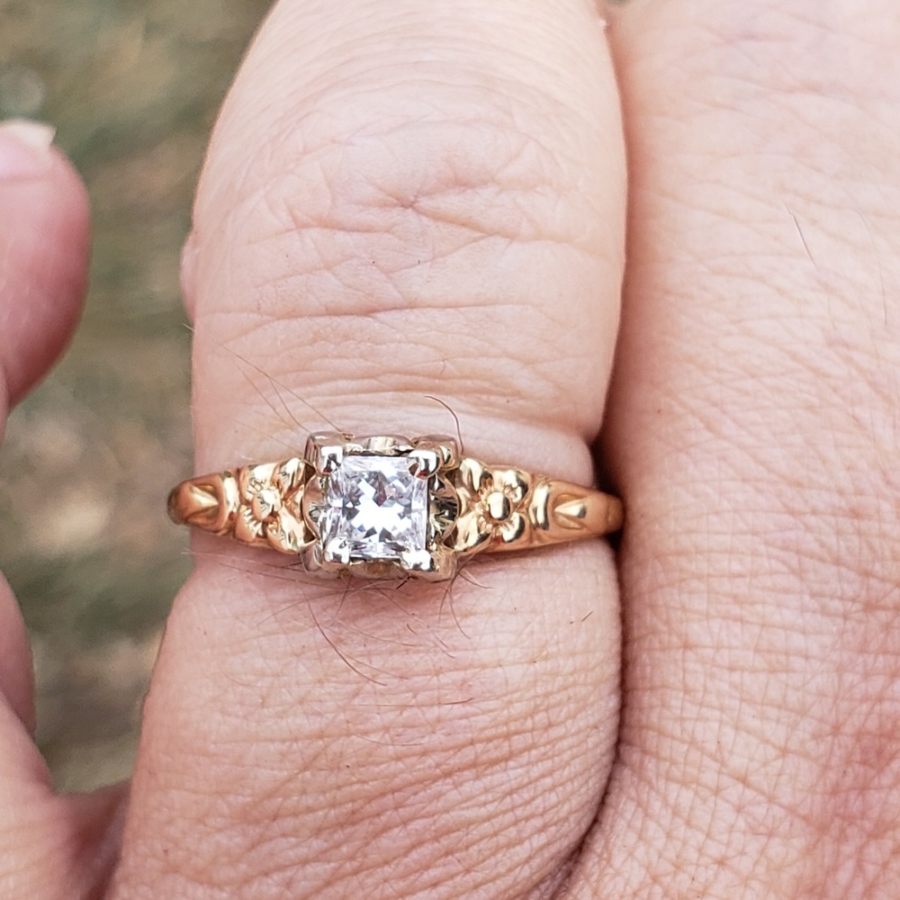 💍.25 Carat Princess Cut Genuine Diamond Ring💍 - Picture 4 of 4